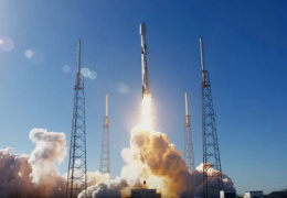 SpaceX начала 2023 год с почти рекордного запуска на орбиту 114 спутников сразу 