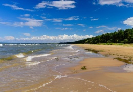 Пляж в Нарва-Йыэсуу попал в ТОП-35 лучших городских пляжей мира