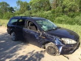 ФОТО: в Харьюмаа автомобиль съехал в кювет, пострадали шесть человек