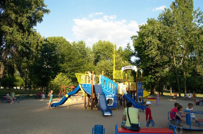  Cамые необычные детские площадки Киева