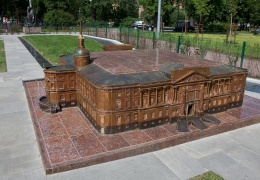 Мини-город: копии архитектурных шедевров Петербурга