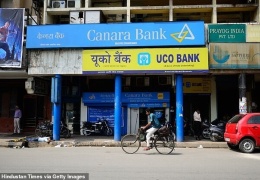  В Индии тело покойника принесли в банк, чтобы снять с его счета деньги 