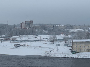 Реконструкцию пункта пропуска в Ивангороде завершат до 2027 года, но ждать скорого восстановления автомобильного сообщения не стоит