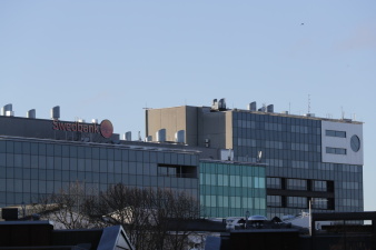Возможное отмывание денег через Swedbank: фининспекции Эстонии и Швеции начали расследование 