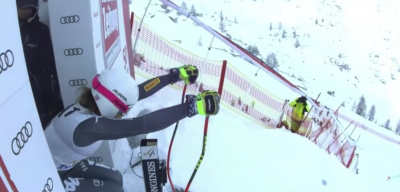 YouTube ВИДЕО: итальянская горнолыжница вылетела с трассы на скорости 100 км/ч 