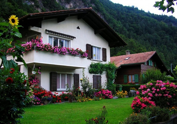 Живописные дома в Альпийских деревнях