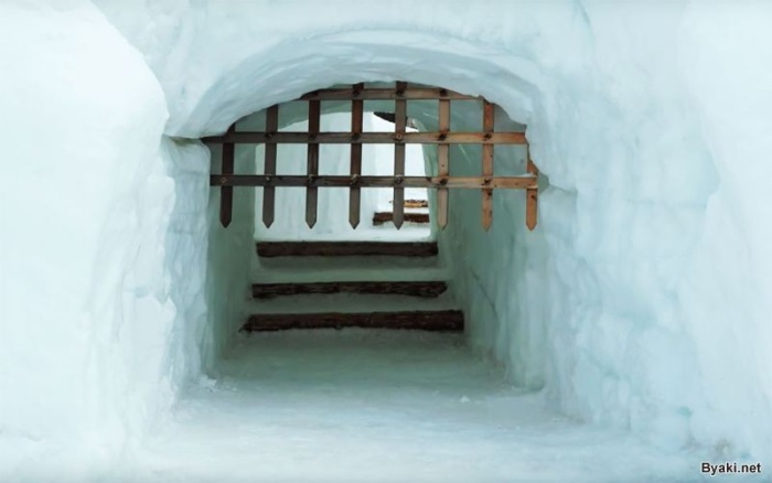 В Польше открылся самый большой в мире снежный лабиринт