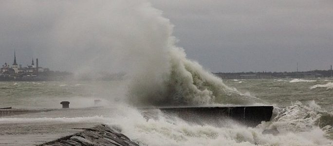 В Балтийском море ожидаются волны до четырех метров в высоту