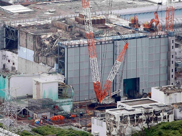 Под "Фукусимой-1" скопилось 20 тысяч тонн радиоактивной воды, которая утекает в океан