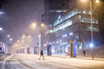 Синоптики предупреждают о сильном снегопаде в первый день зимы 