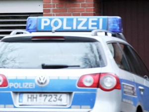 В Германии задержали предполагаемого пособника французских террористов с тротилом и оружием