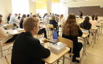 Почти 80% нарвских школьников не хотят полного возврата обучения на русском языке 