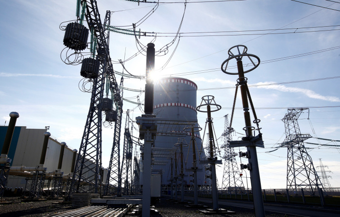 На белорусской АЭС началась загрузка топлива в первый энергоблок