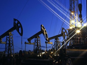 Цена барреля нефти Brent упала ниже 32 долларов