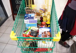 Жителям Нарвы раздадут около 700 продуктовых наборов, раньше нуждающихся в еде было больше