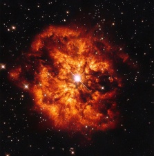 Астрономы обнаружили гигантскую красную звезду