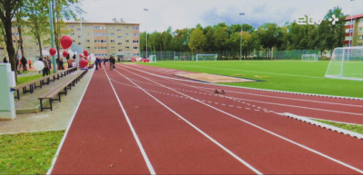 Кренгольмская гимназия Нарвы получила новый современный стадион 