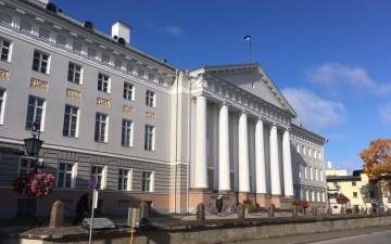 Тартуский университет продлил срок подачи документов и поможет в подготовке к госэкзаменам 
