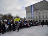 ФОТО : на Ратушной площади в Нарве началось празднование 100-летия республики 