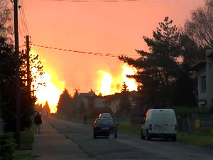 Жертвами взрыва газопровода в Польше стали три человека, загорелись несколько домов и лес 