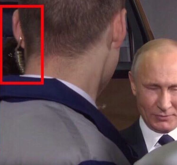 Необычное окружение Владимира Путина на ТВЗ