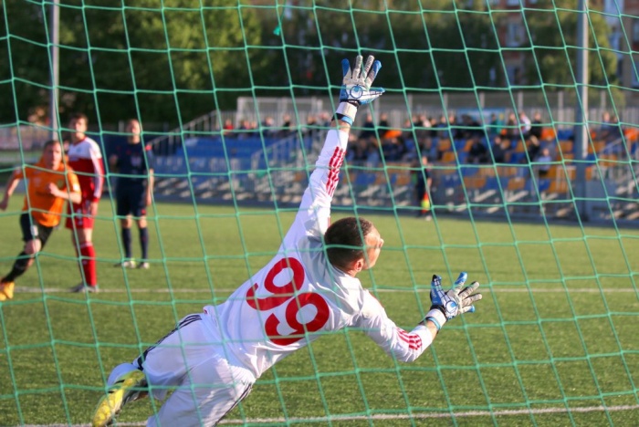 4 победы подряд вывели футболистов Narva United в лидеры второй лиги Эстонии