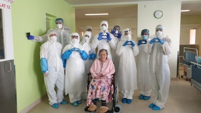 В Курессааре от коронавируса поправляется столетняя женщина 