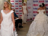 Конкурс на лучшее свадебное платье из туалетной бумаги