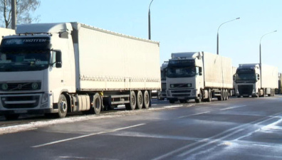 Свободовцы объявили о блокаде российских фур в трех областях Украины