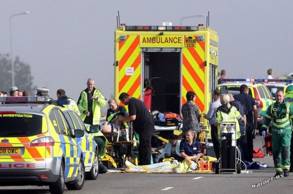 Авария в Великобритании с участием 130 автомобилей