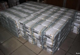 В шкафах пустующей квартиры в Нигерии нашли 43 миллиона долларов