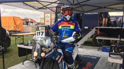 эстонский мотогонщик Трийза вошел в число 50 лучших на четвертом этапе "Дакара" 