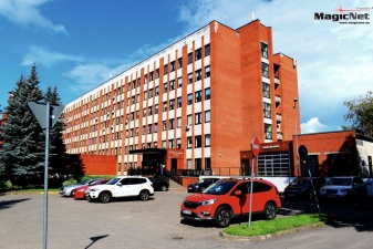 Нарвские медики призывают горожан вакцинироваться от гриппа и новых штаммов COVID