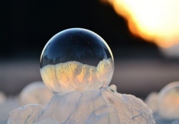Замёрзшие мыльные пузыри