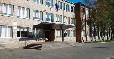 Нарвские школы почти полностью укомплектовались учителями