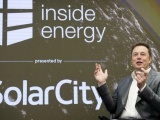 У Tesla загорелись и солнечные панели 