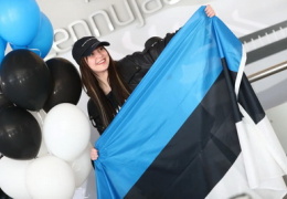 ФОТО: Алика после "Евровидения" вернулась в Эстонию