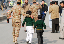 84 ребенка погибли после захвата талибами школы в Пакистане