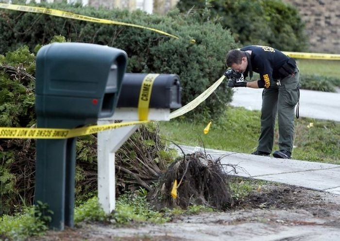 В США 13-летний подросток застрелил грабителя из маминого пистолета