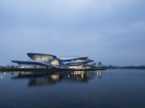  В Китае откроется Музей научной фантастики по проекту Zaha Hadid Architects (9 фото)