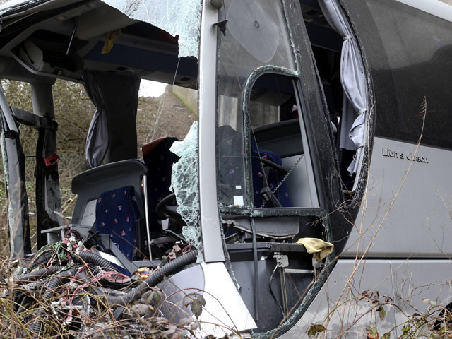 МЧС уточнило: в автобусе под Антверпеном погибли пятеро 
