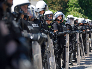 В Польше массовые беспорядки после убийства фаната полицейским, есть пострадавшие
