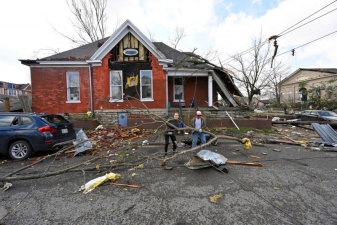Последствия торнадо в штате Теннесси