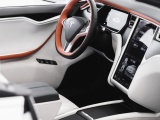  Итальянцы из Ares Design создали сексуальный двухдверный кабриолет Tesla Model S