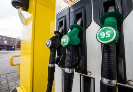 Эксперт: с января литр топлива на эстонских заправках может вырасти до 1,35 евро