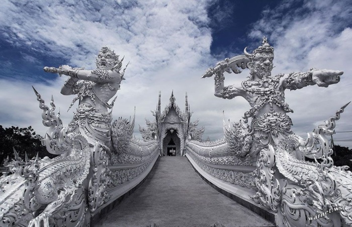 Ват Ронг Кхун – Белый храм Таиланда