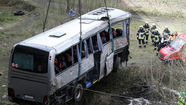 МЧС уточнило: в автобусе под Антверпеном погибли пятеро 