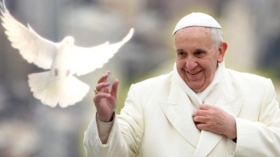 Папа Франциск отслужил мессу и обратился "к городу и миру", призвав обеспечить людей вакцинами 