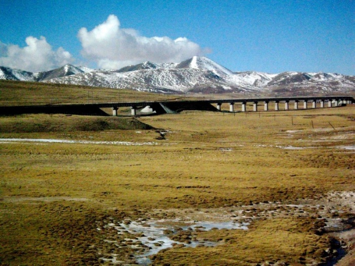 Магистраль Цинхай-Пекин самая высокогорная железная дорога в мире