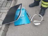 в Нарве на Петровской площади полиция проверила оставленный без присмотра чемодан 